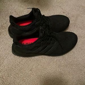 Adidas size 9 1/2 Black